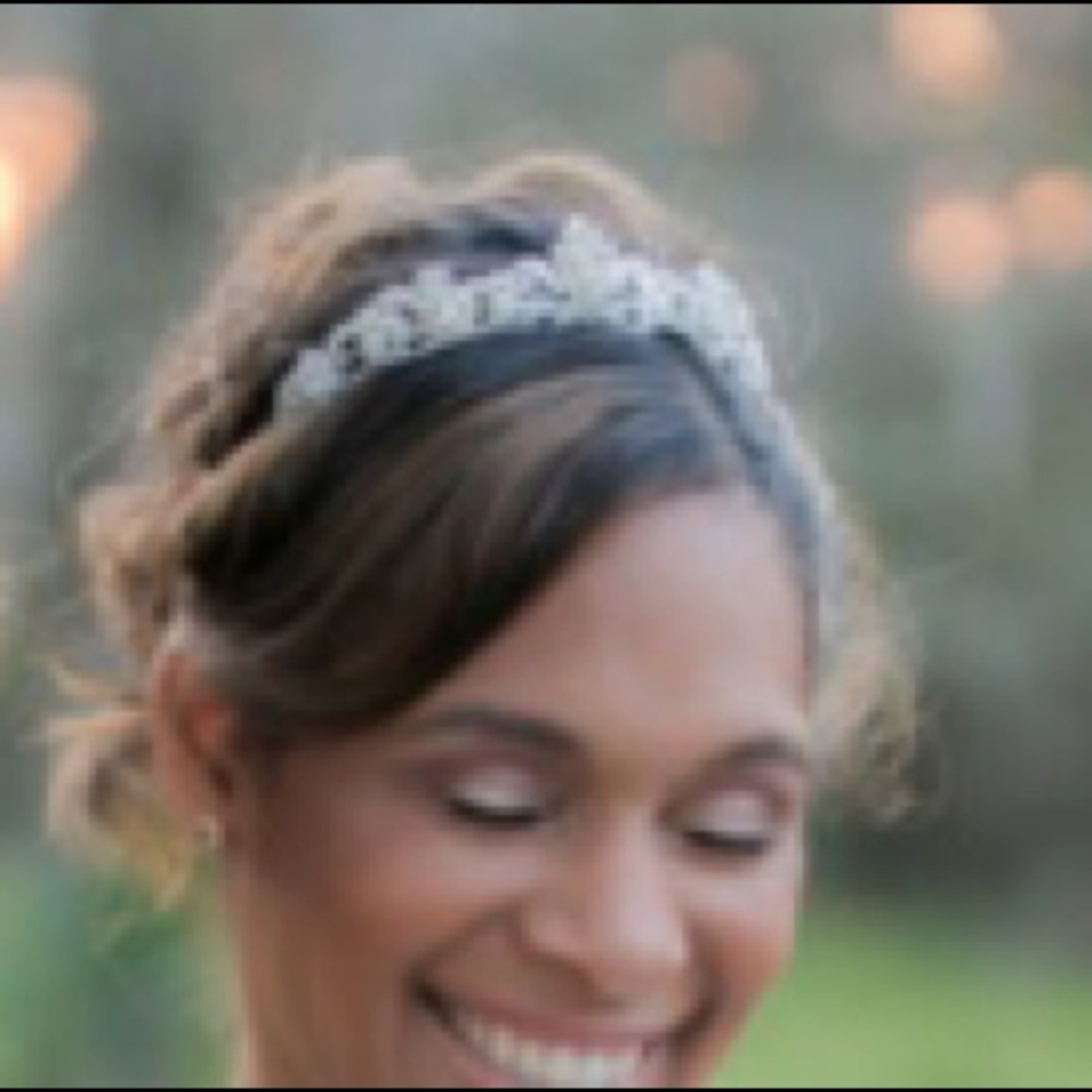 Tiara - Picture 3 of 4